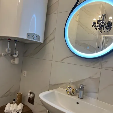 Home-suite-home Im Historischen Zentrum Von Apartment Hartberg